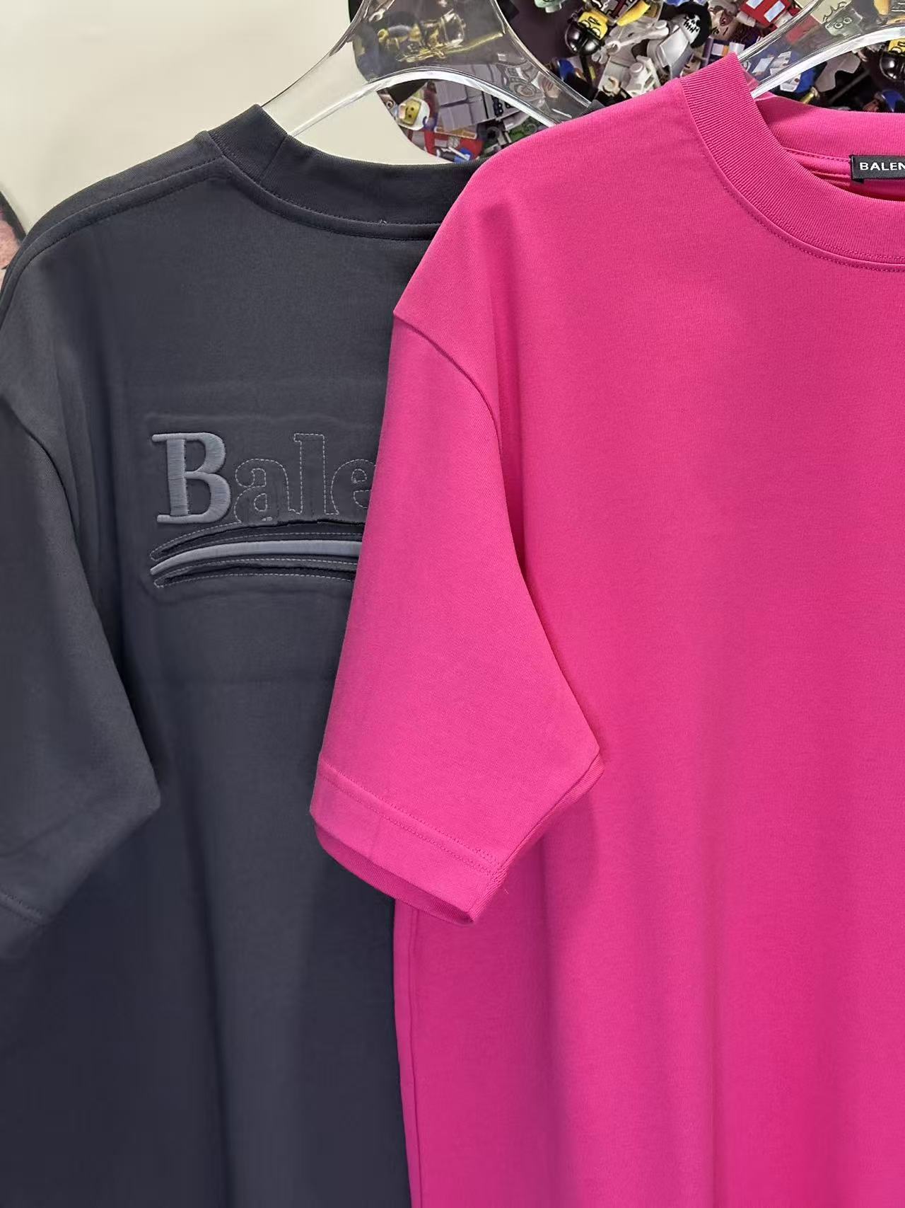 Balenciaga L26740 Style 3 T-Shirt