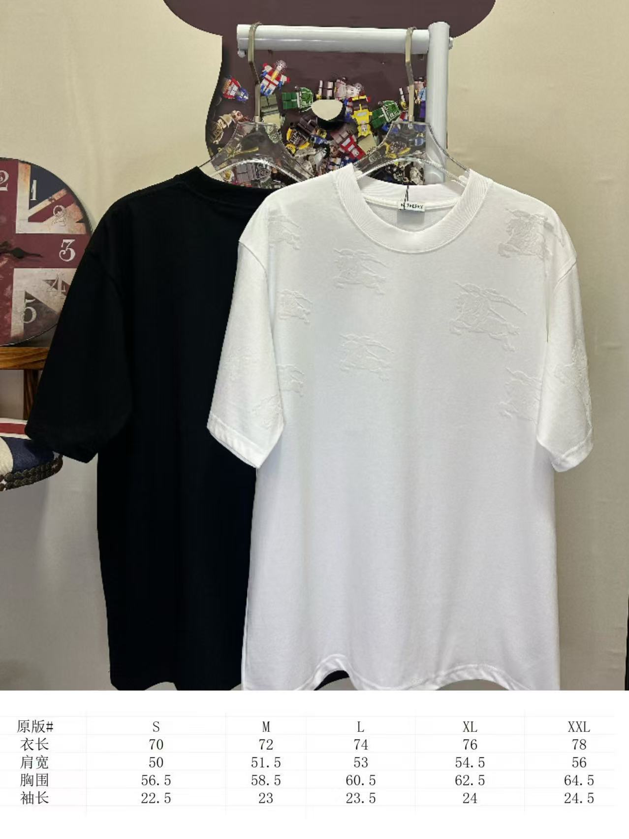 Balenciaga L26803 Style 1 T-Shirt