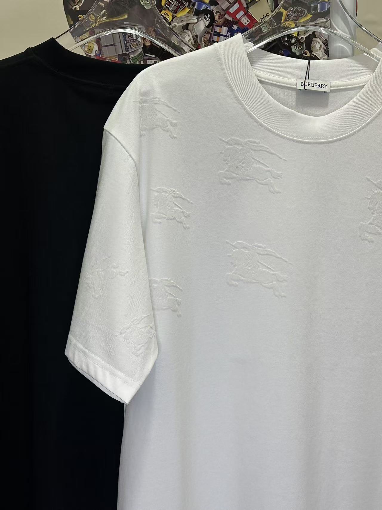 Balenciaga L26803 Style 1 T-Shirt