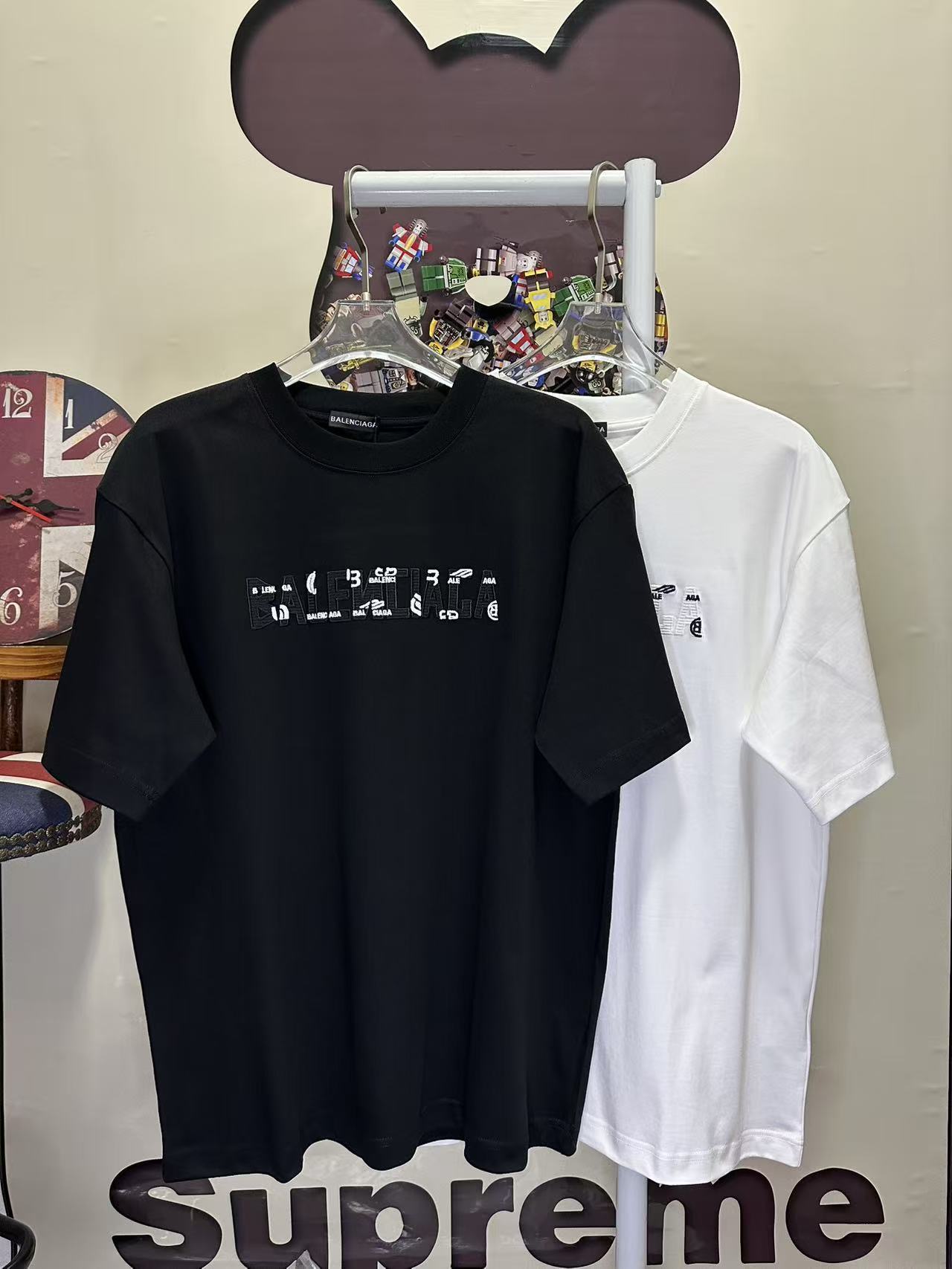 Balenciaga L26870 Style 2 T-Shirt