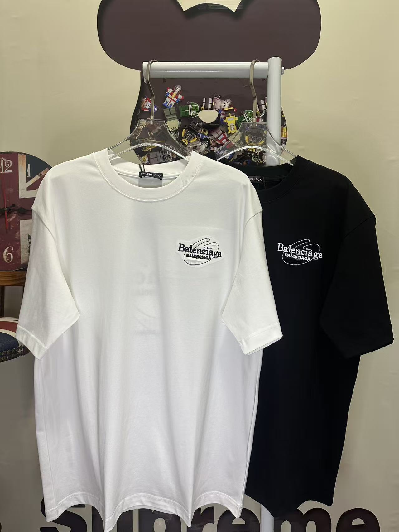 Balenciaga L26886 Style 2 T-Shirt