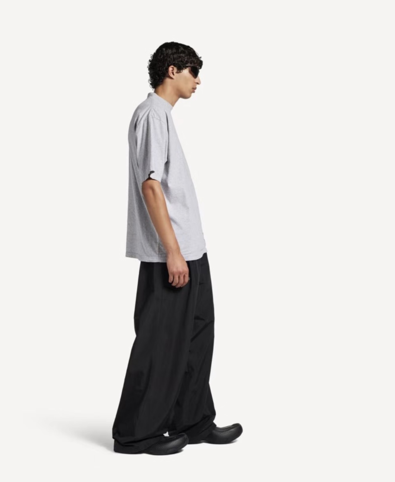 Balenciaga Limited Embroidery Short Sleeve T-Shirt Style 2