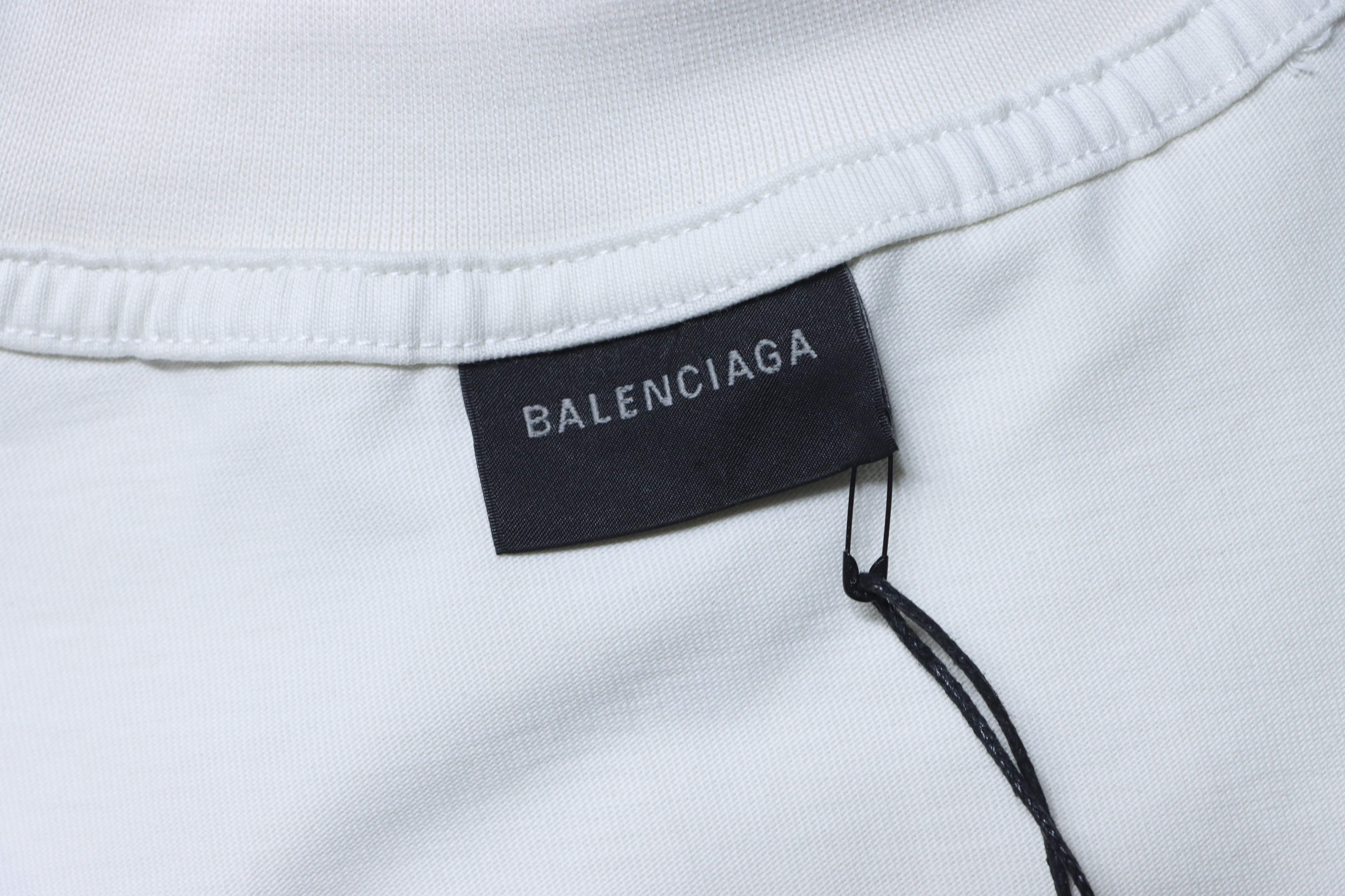 Balenciaga Night Scene Distressed Short Sleeve T-Shirt Style 1