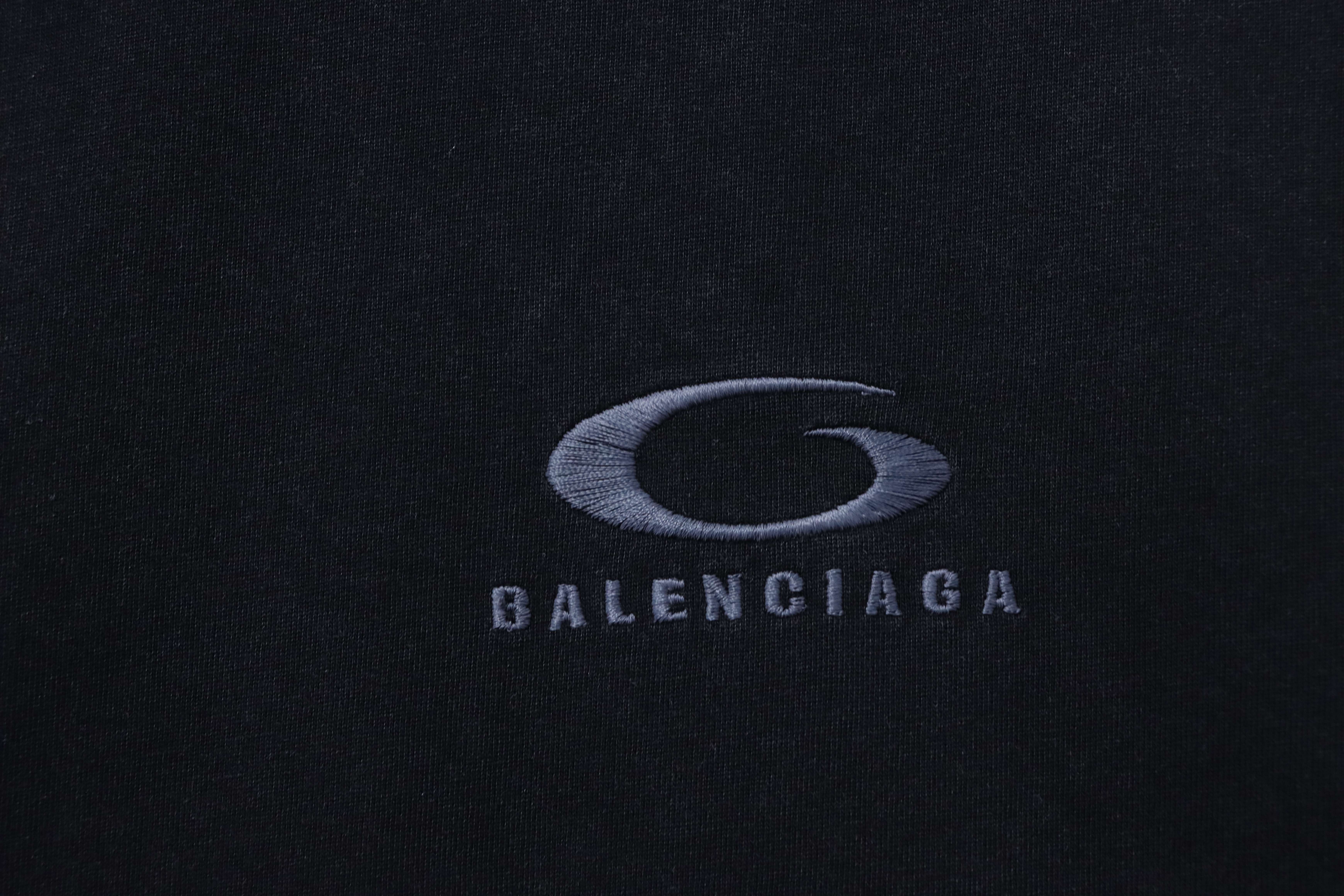 Balenciaga Ring Embroidery Distressed Small Logo Short Sleeve T-Shirt