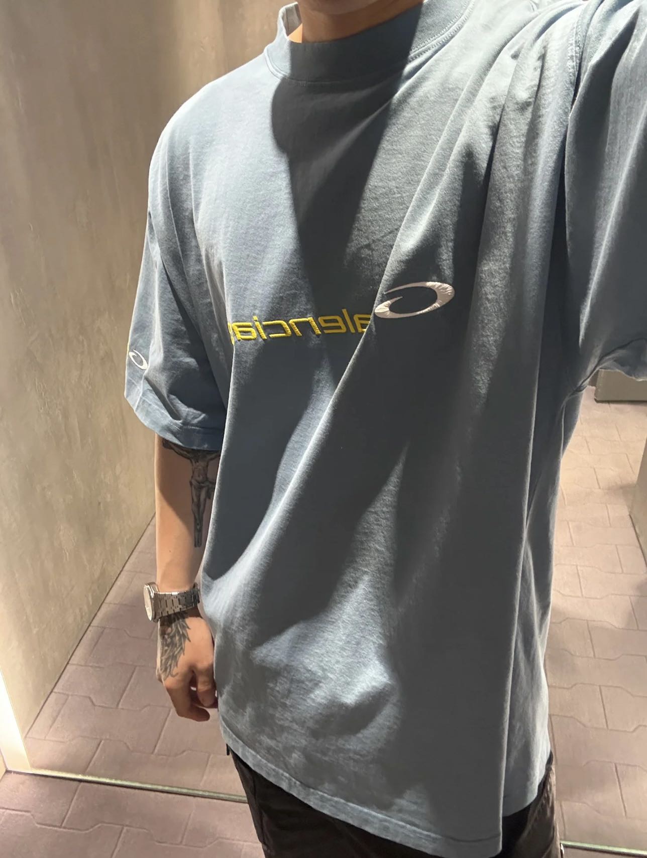 Balenciaga Sleeve Label Letter Logo Embroidery Short Sleeve T-Shirt Style 2