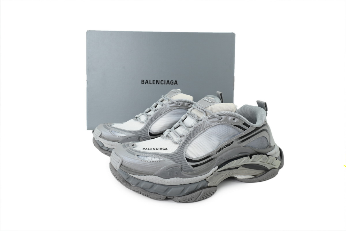 Balenciaga Triple S 2 'Gradient Grey' 865849 WTR2G 1800