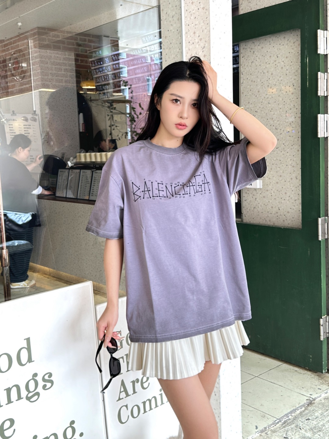 Balenciaga Washed Logo Double B Ripped Short Sleeve T-Shirt Style 2