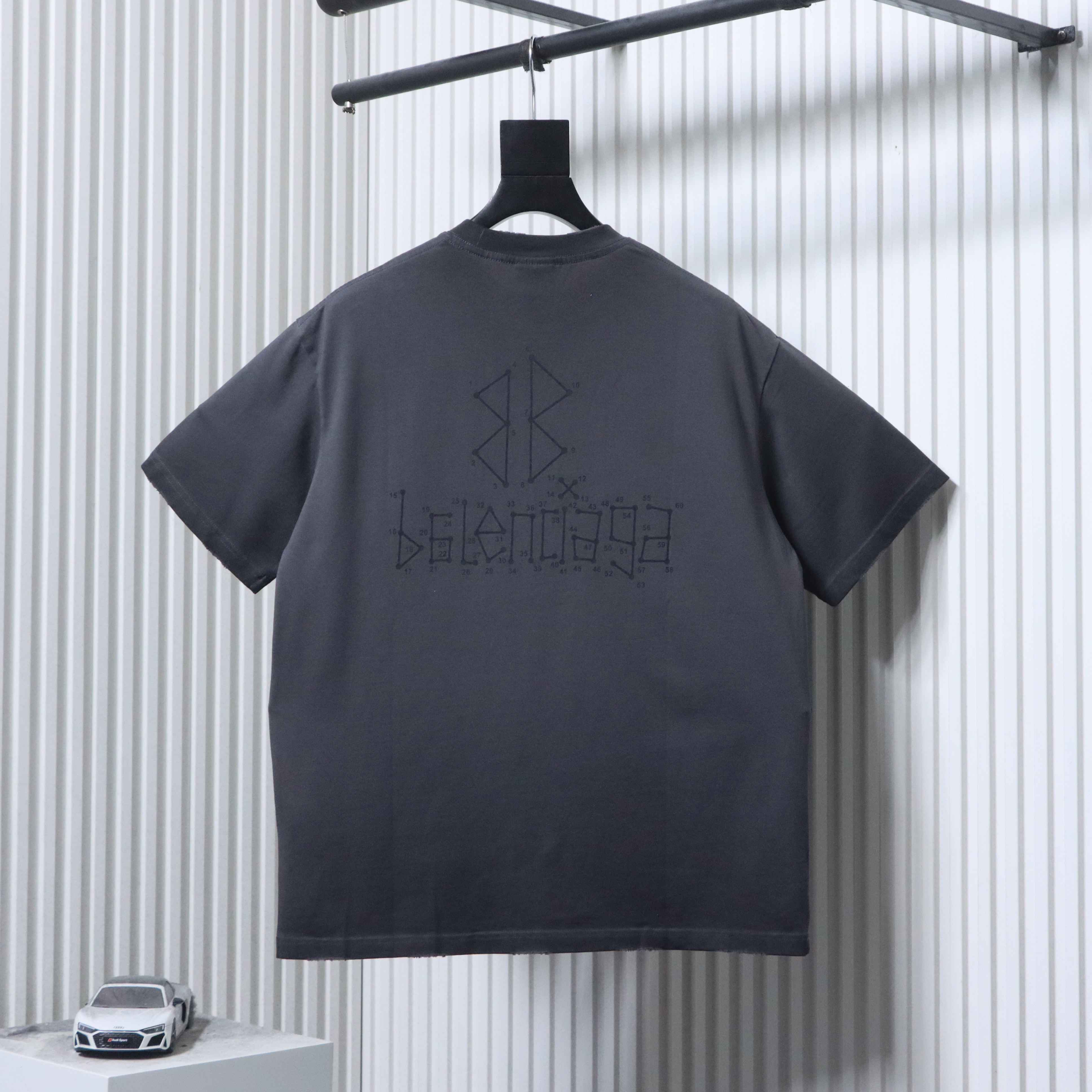 Balenciaga Washed Logo Double B Ripped Short Sleeve T-Shirt Style 3