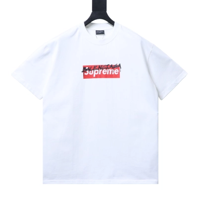Balenciaga X Supreme Collaboration Collaboration Logo Letter Print Short Sleeve T-Shirt Style 1 02