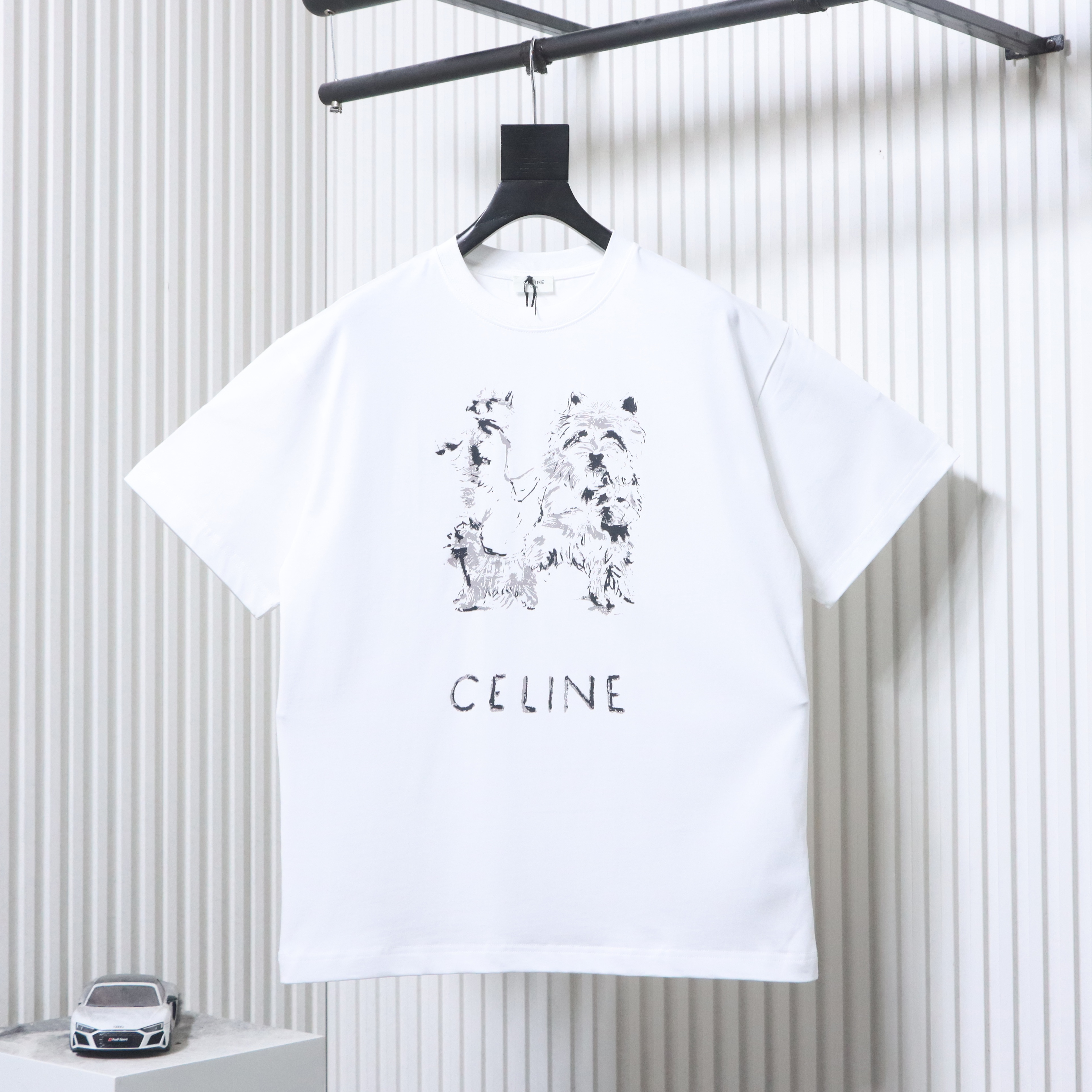 Celine Hand-Drawn Dog Print Short Sleeve T-Shirt