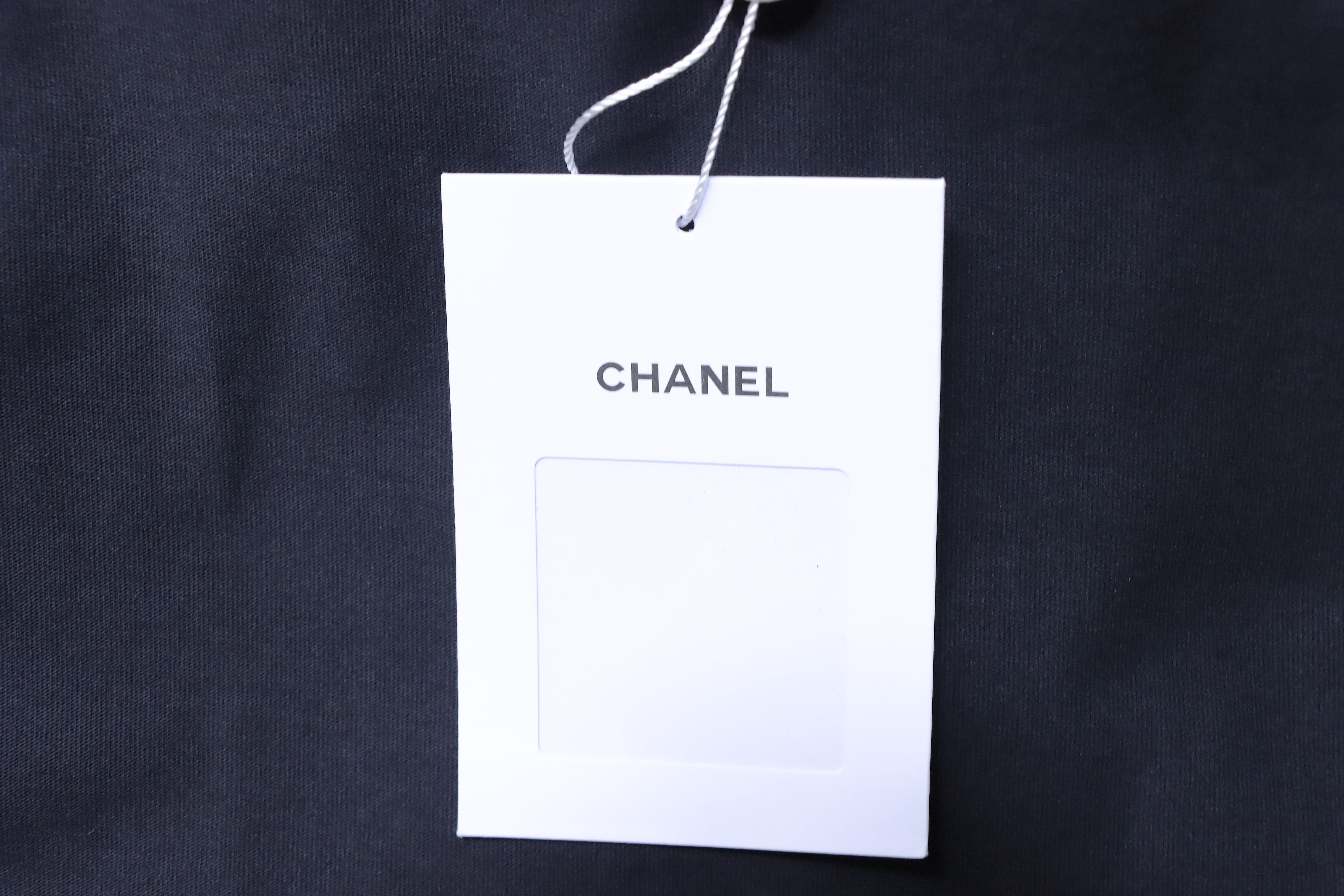 Chanel Double C Silicone Logo Print Short Sleeve T-Shirt Style 2