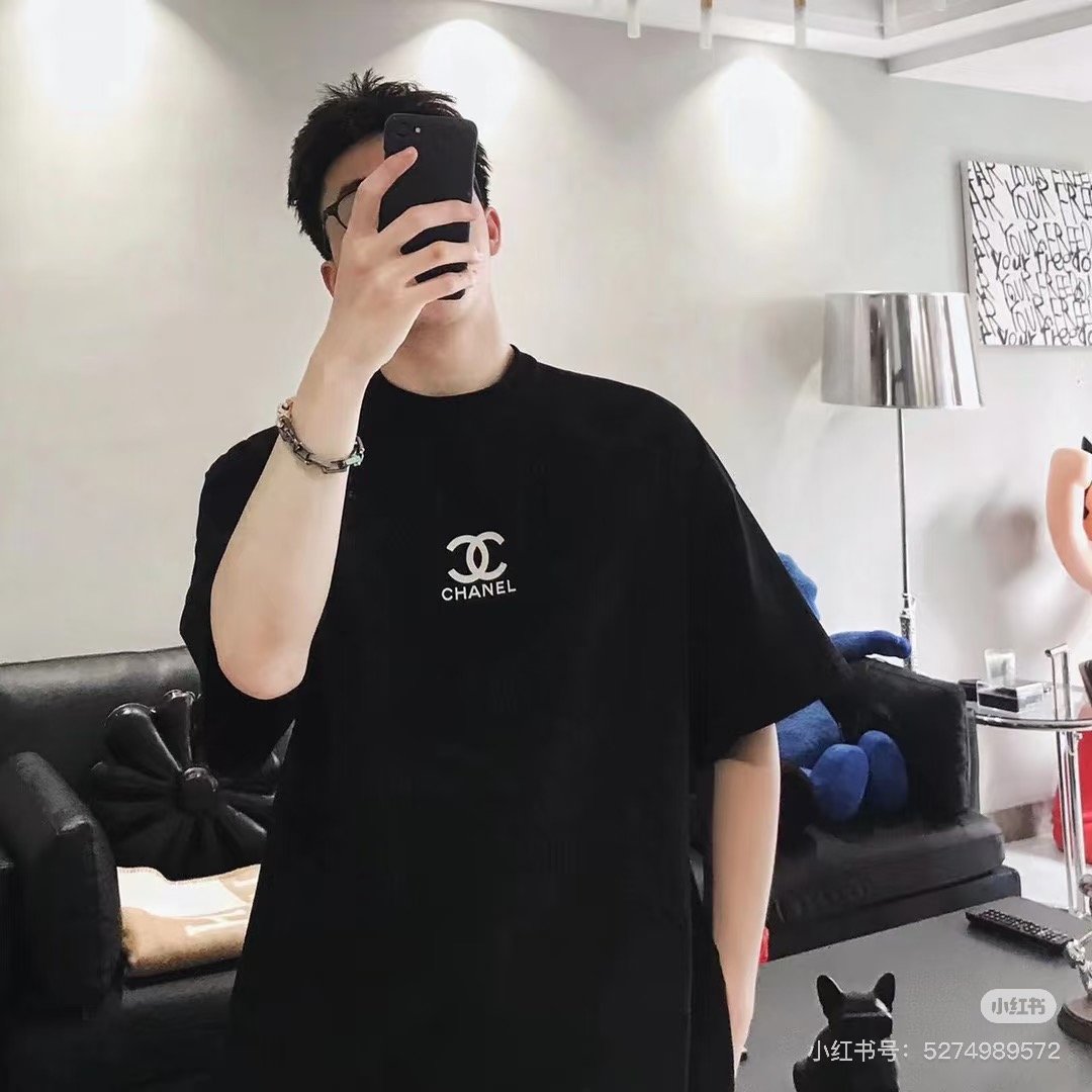 Chanel Double C Silicone Logo Print Short Sleeve T-Shirt Style 2
