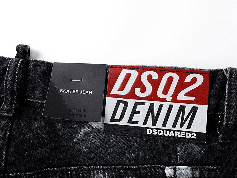 DSQUARED2 2017 Slim Tapered Jeans
