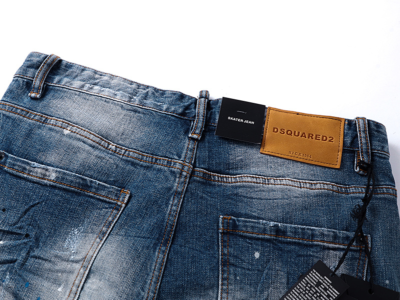 DSQUARED2 2018 Slim Tapered Jeans