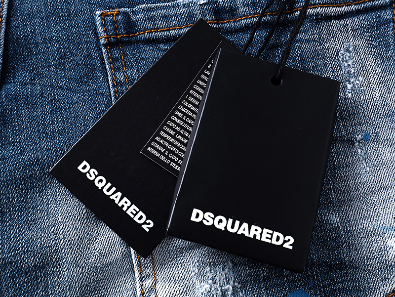 DSQUARED2 2018 Slim Tapered Jeans