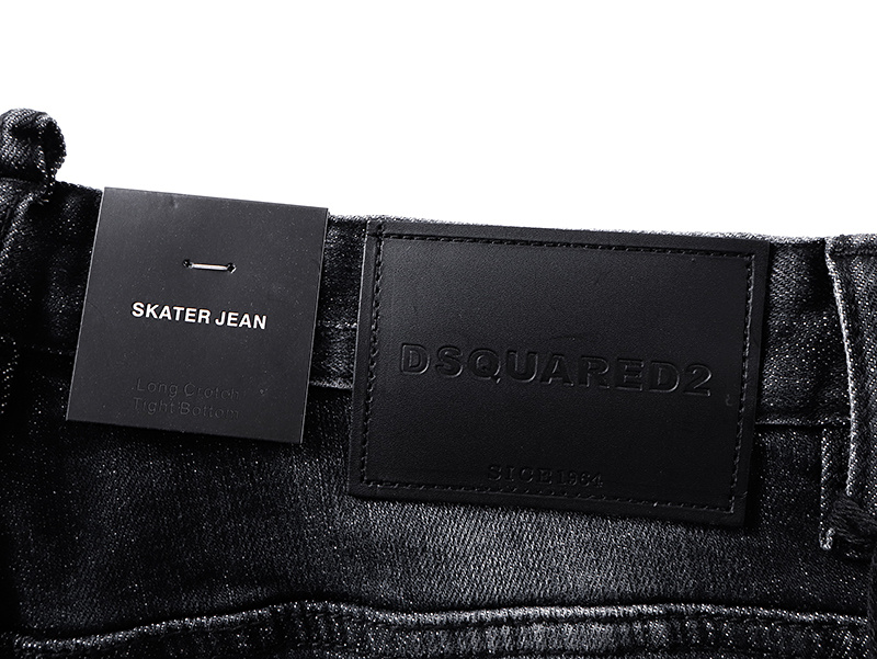 DSQUARED2 2019 Slim Tapered Jeans