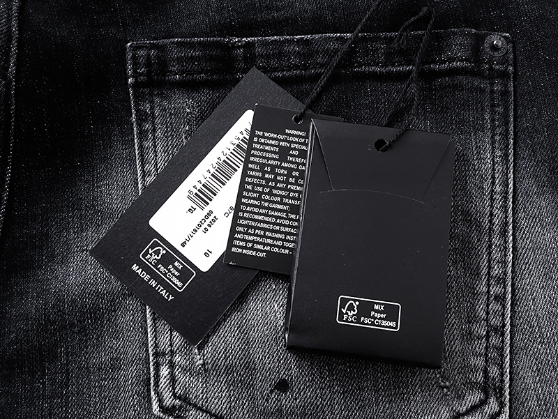 DSQUARED2 2019 Slim Tapered Jeans
