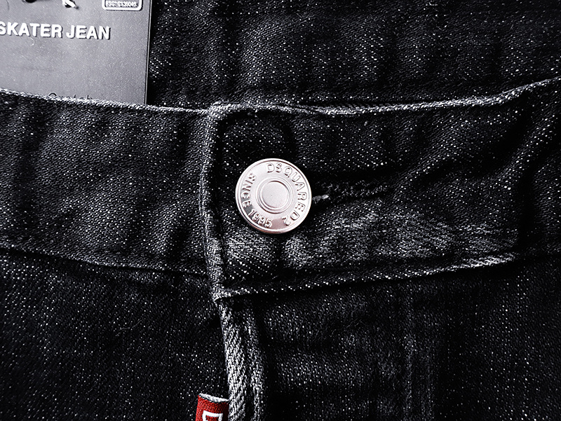DSQUARED2 2020 Slim Tapered Jeans