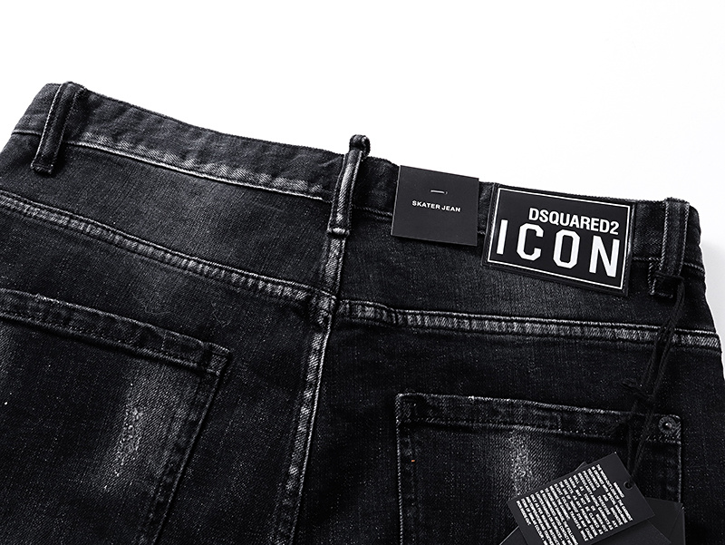 DSQUARED2 2020 Slim Tapered Jeans