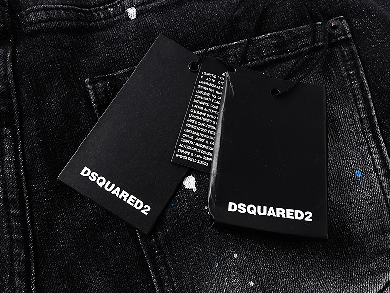 DSQUARED2 2021 Slim Tapered Jeans