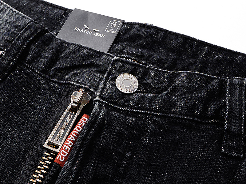 DSQUARED2 2022 Slim Tapered Jeans