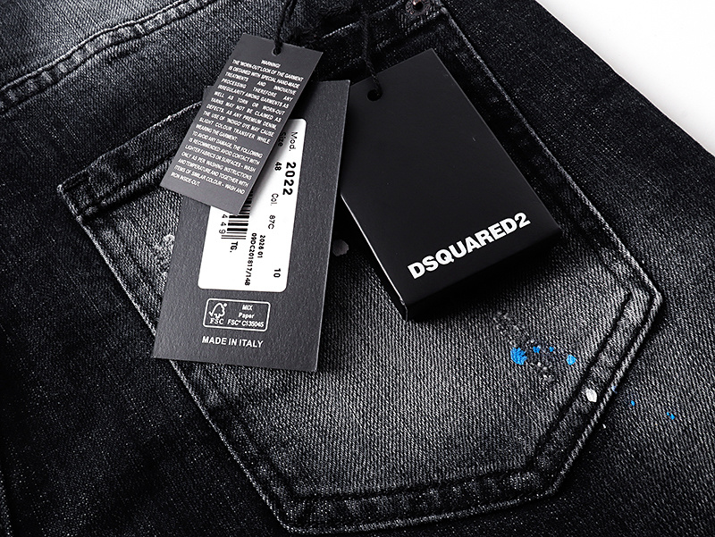 DSQUARED2 2022 Slim Tapered Jeans