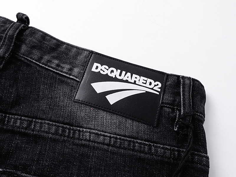 DSQUARED2 2023 Slim Tapered Jeans