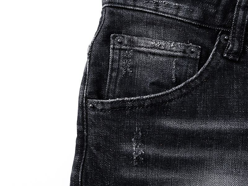 DSQUARED2 2027 Slim Tapered Jeans