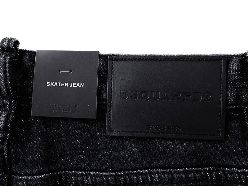 DSQUARED2 2027 Slim Tapered Jeans
