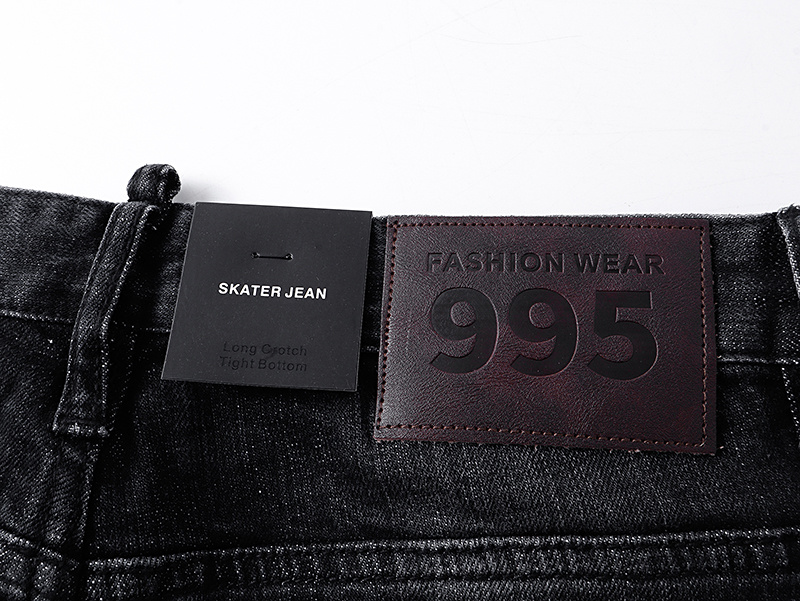 DSQUARED2 2028 Slim Tapered Jeans