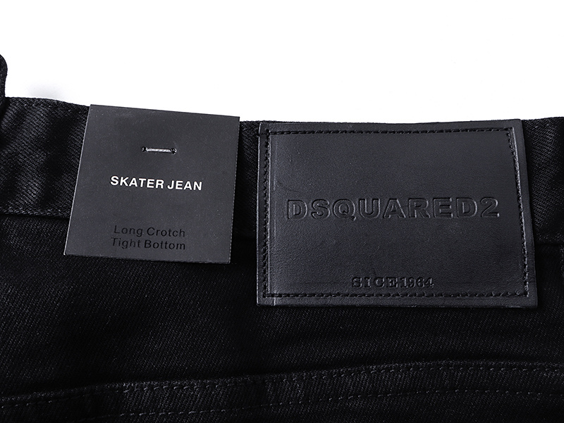 DSQUARED2 2031 Slim Tapered Jeans