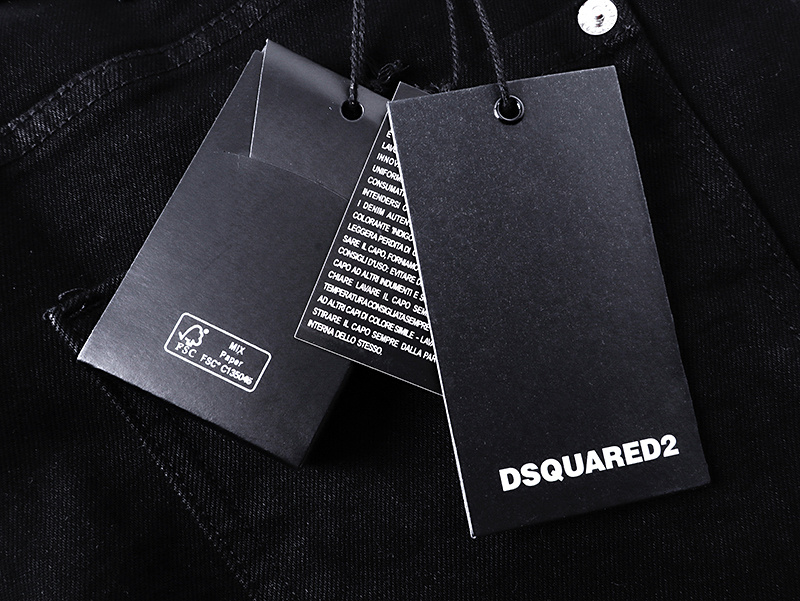 DSQUARED2 2031 Slim Tapered Jeans