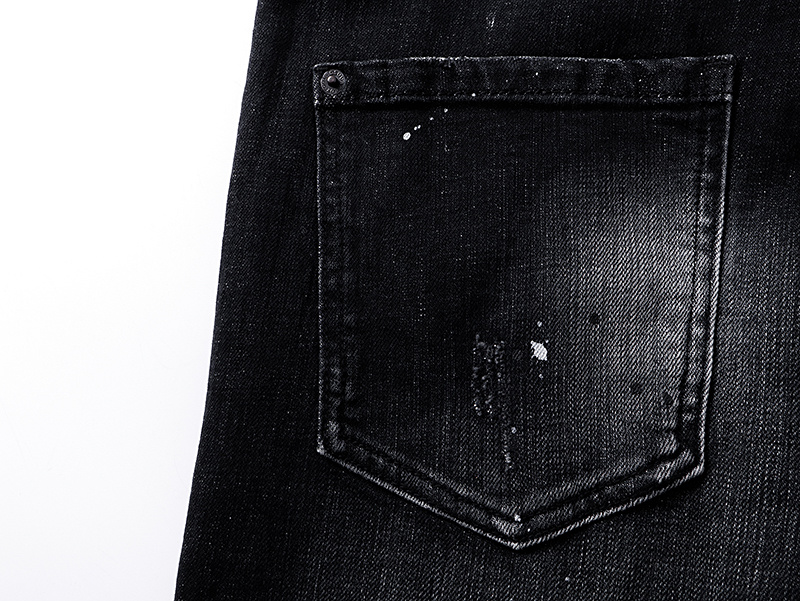 DSQUARED2 2042 Slim Tapered Jeans