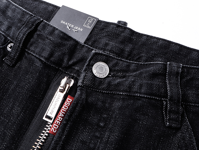 DSQUARED2 2046 Slim Tapered Jeans