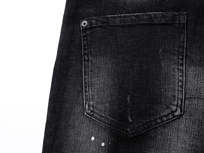 DSQUARED2 2048 Slim Tapered Jeans