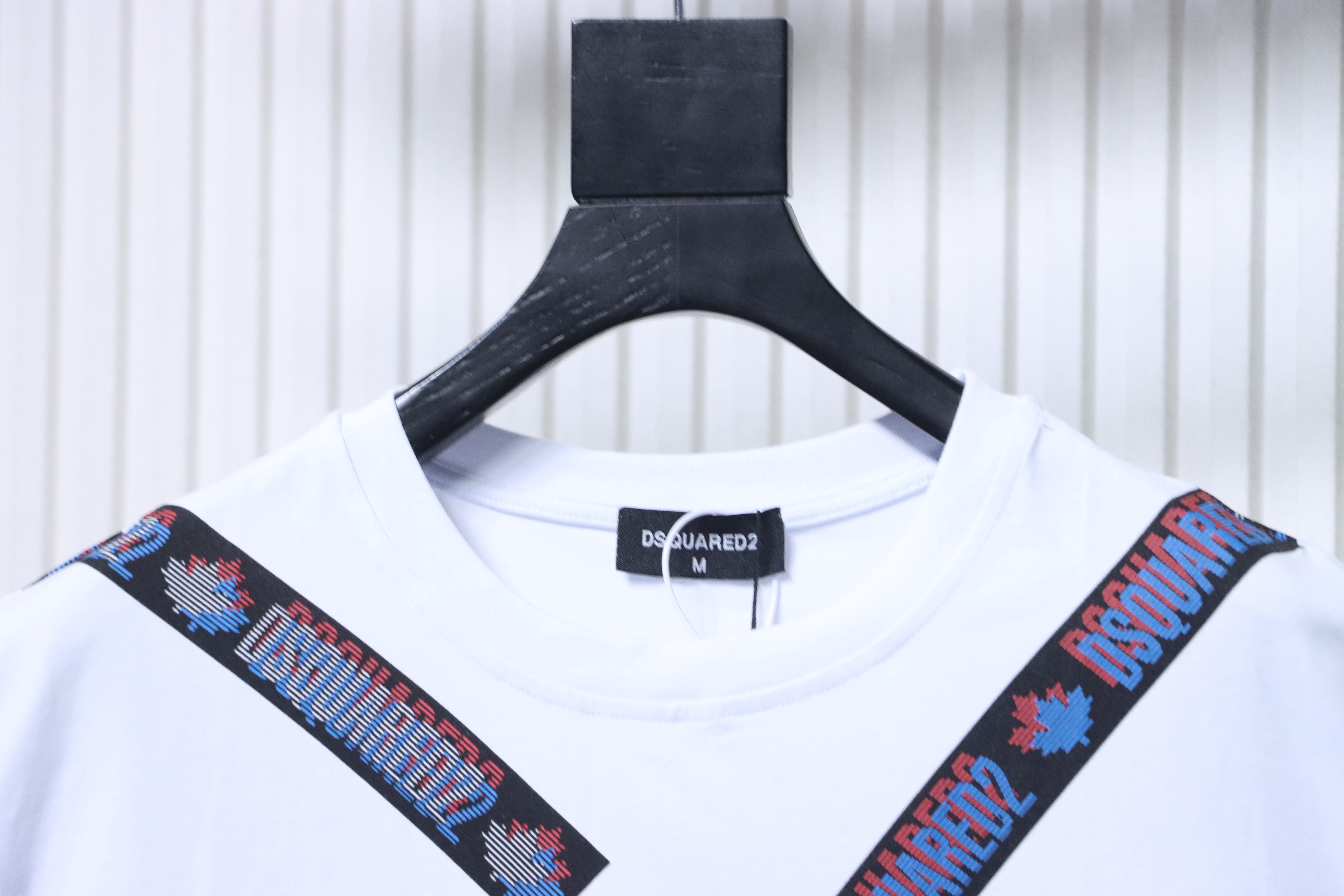 DSQUARED2 Cross Strap Allover Logo Short Sleeve T-Shirt Style 1