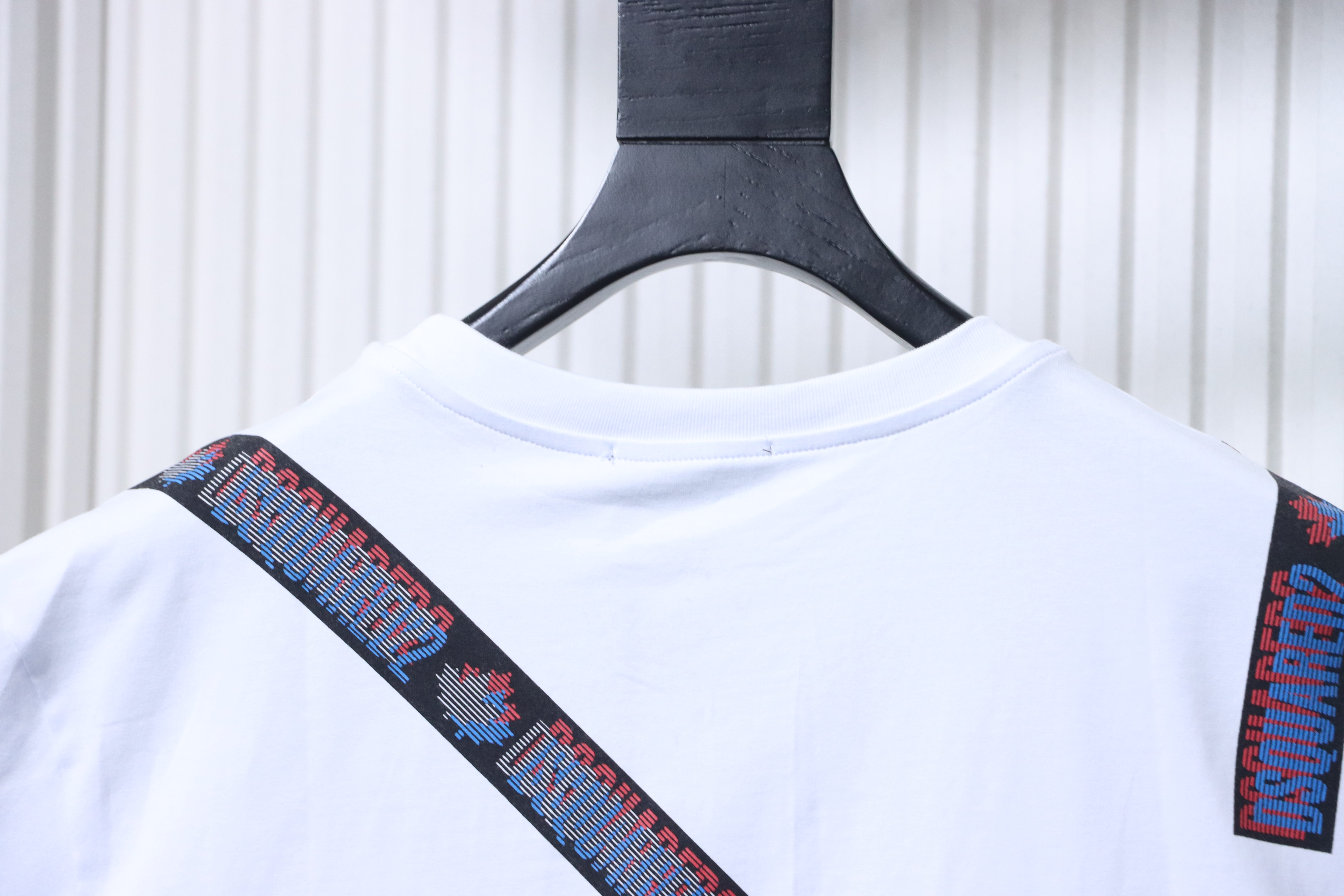 DSQUARED2 Cross Strap Allover Logo Short Sleeve T-Shirt Style 1