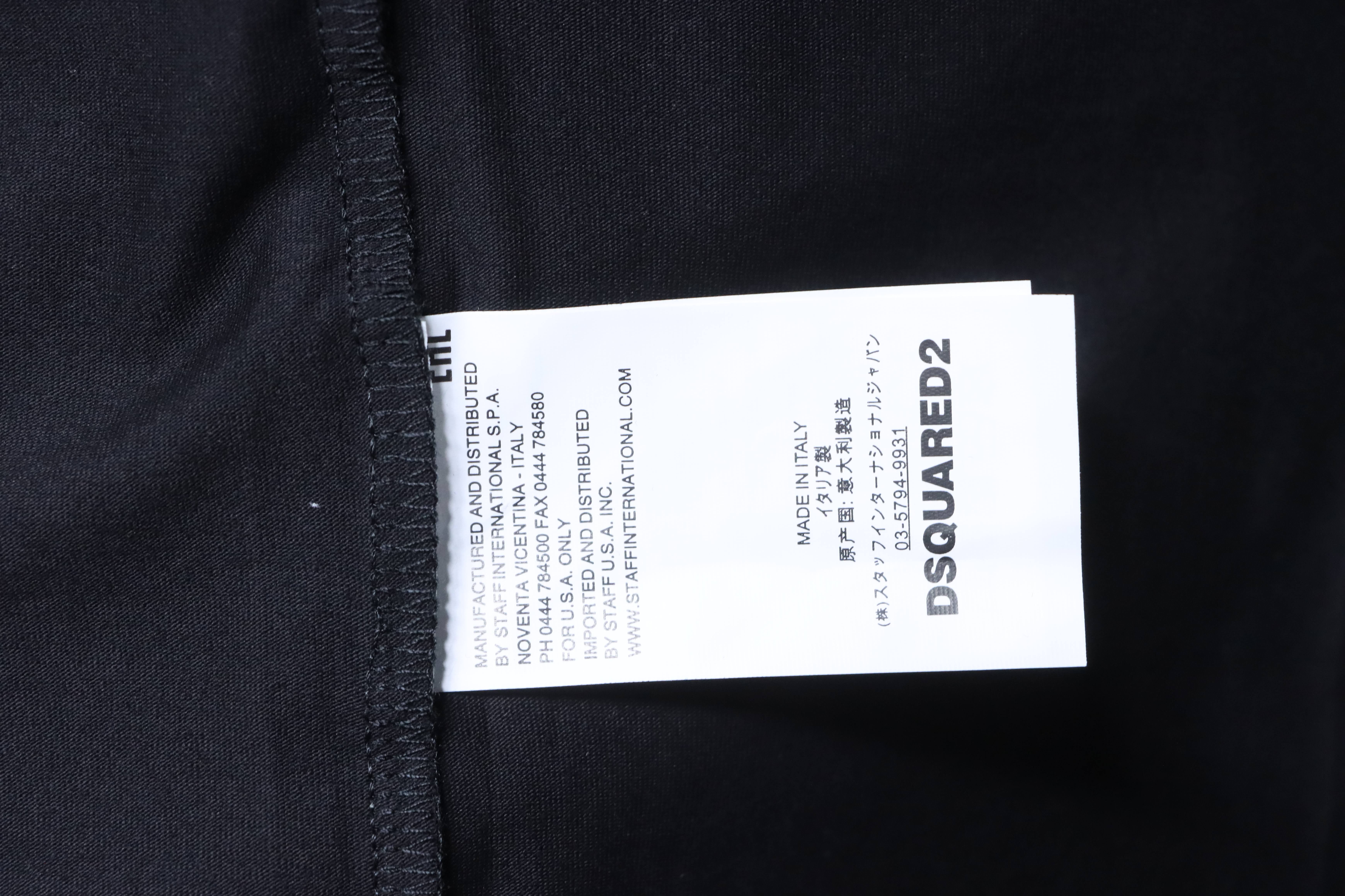 DSQUARED2 Cross Strap Allover Logo Short Sleeve T-Shirt Style 2