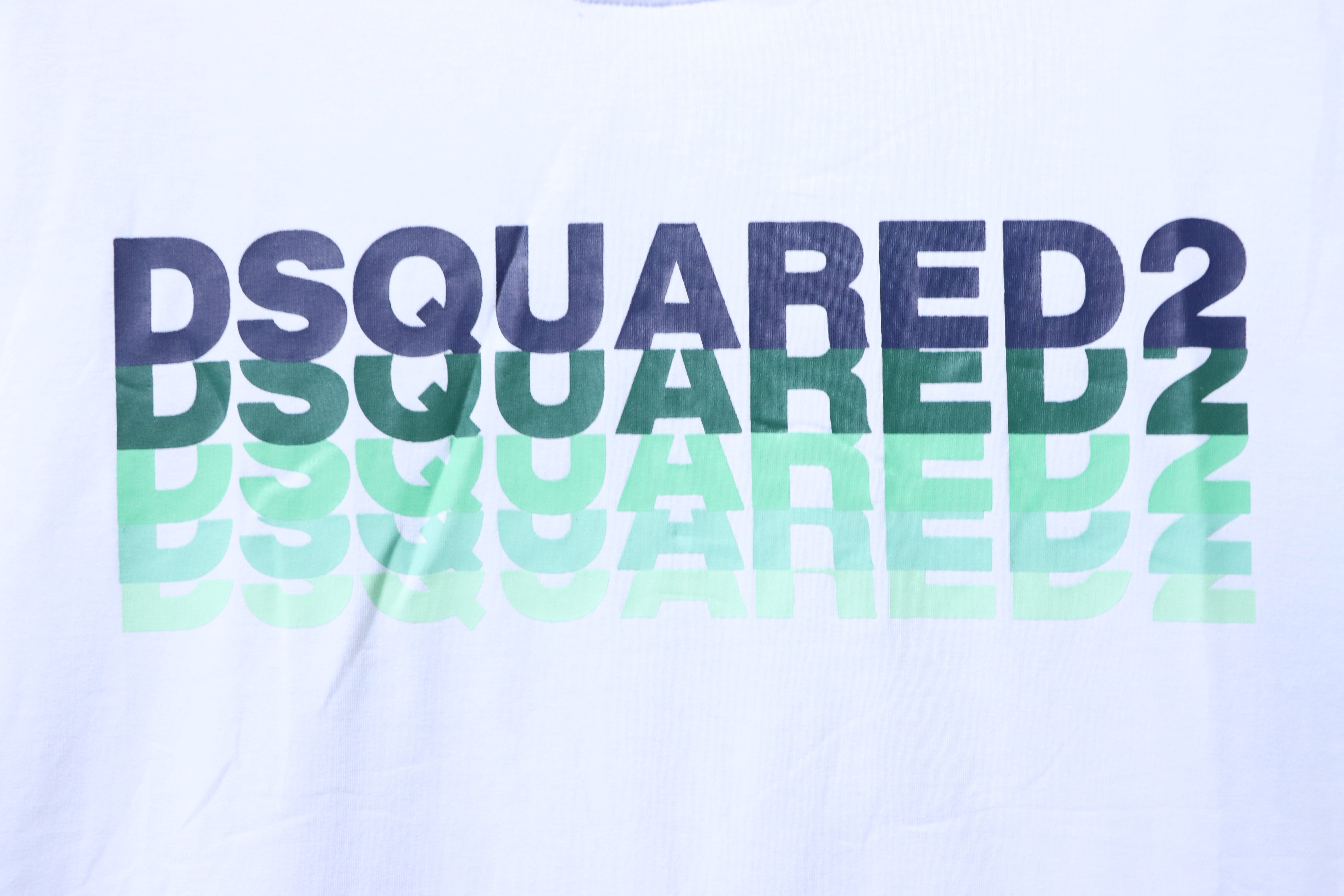 DSQUARED2 Gradient Overlay Letter Logo Short Sleeve T-Shirt