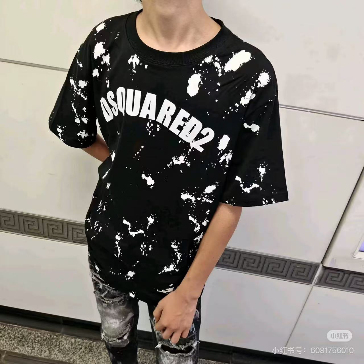 DSQUARED2 Graffiti Ink Letter Logo Short Sleeve T-Shirt