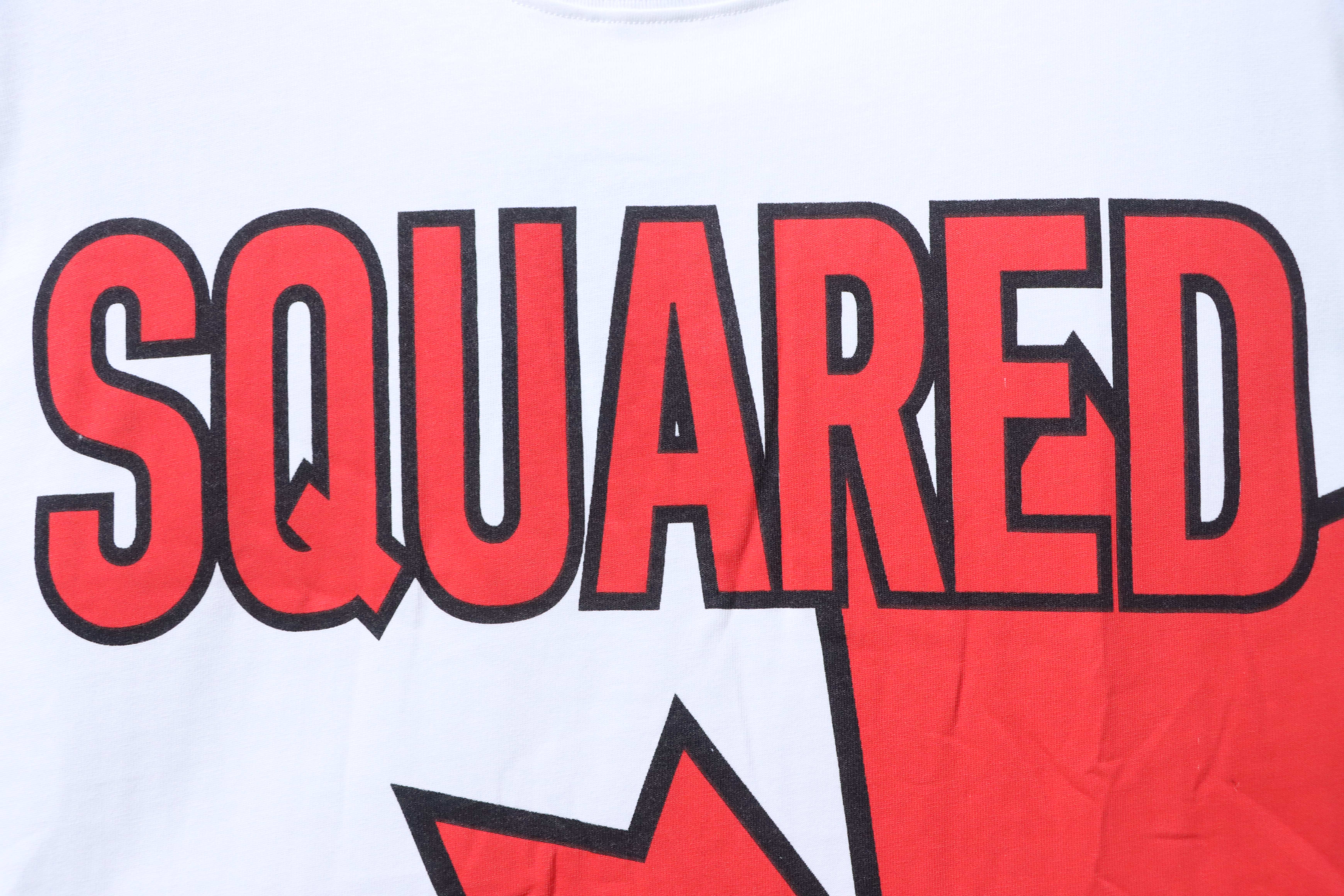 DSQUARED2 Maple Leaf Big Logo Short Sleeve T-Shirt