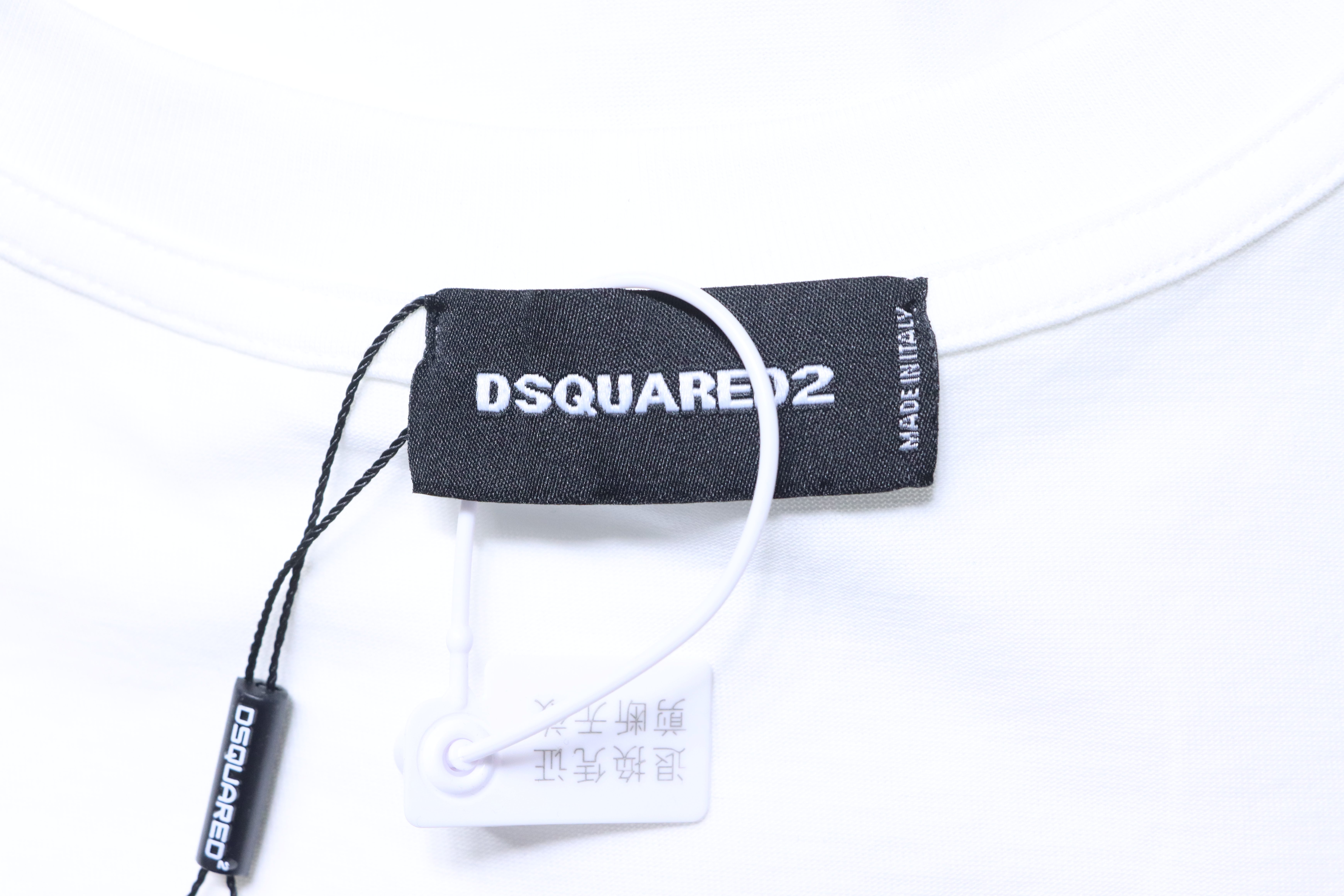 DSQUARED2 Maple Leaf Big Logo Short Sleeve T-Shirt