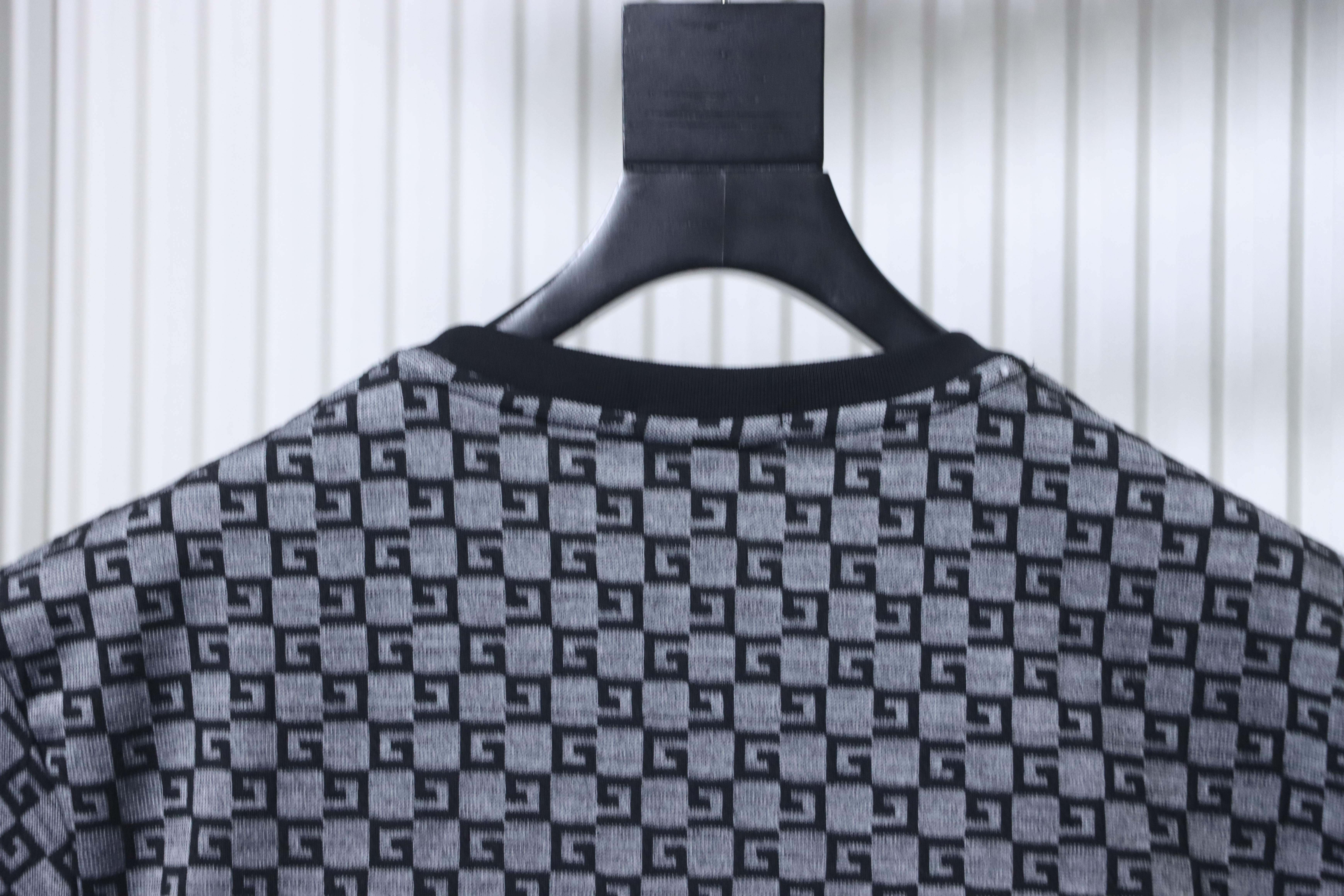Givenchy 26SS Allover Monogram Jacquard Short Sleeve T-Shirt Style 1
