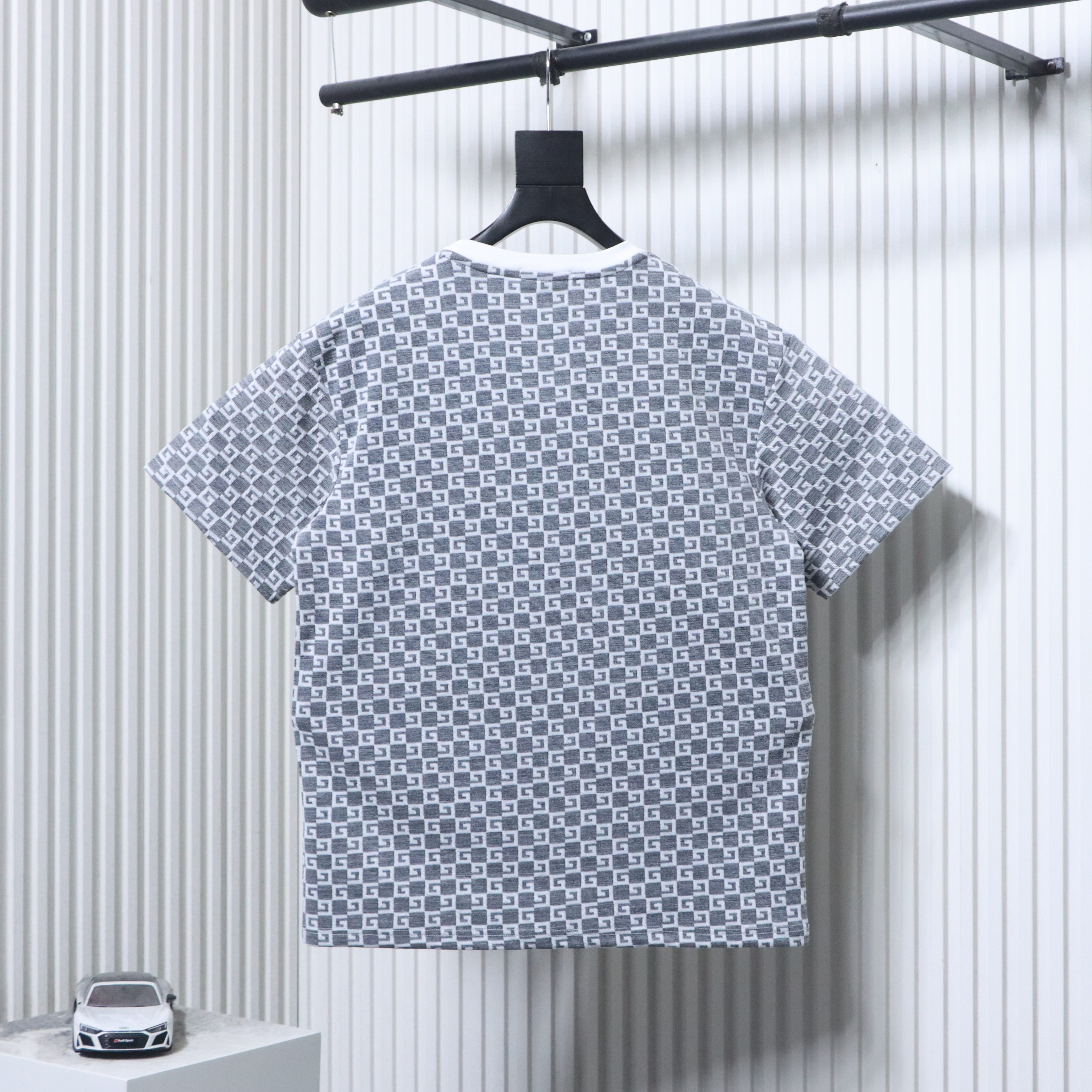 Givenchy 26SS Allover Monogram Jacquard Short Sleeve T-Shirt Style 3