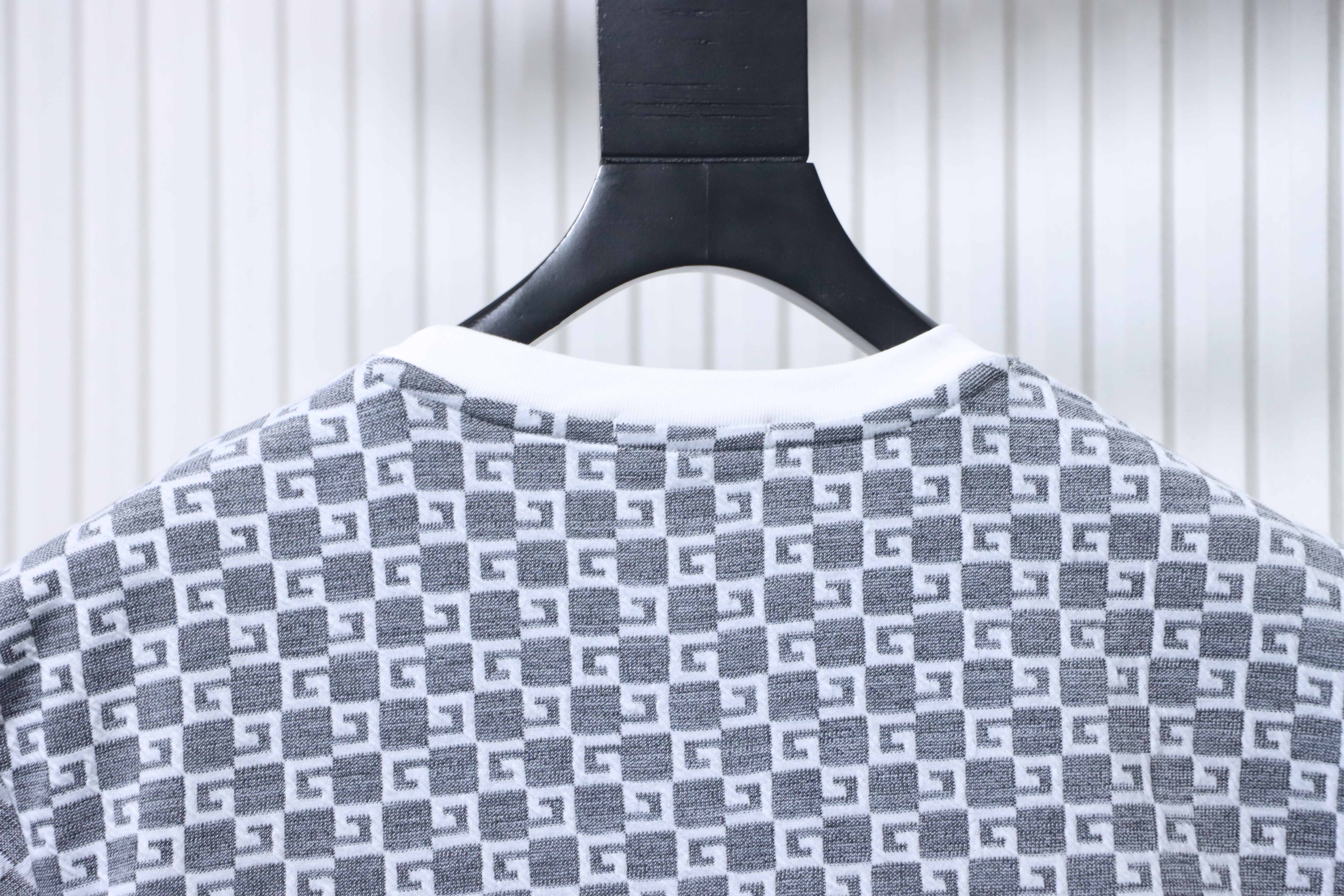 Givenchy 26SS Allover Monogram Jacquard Short Sleeve T-Shirt Style 3