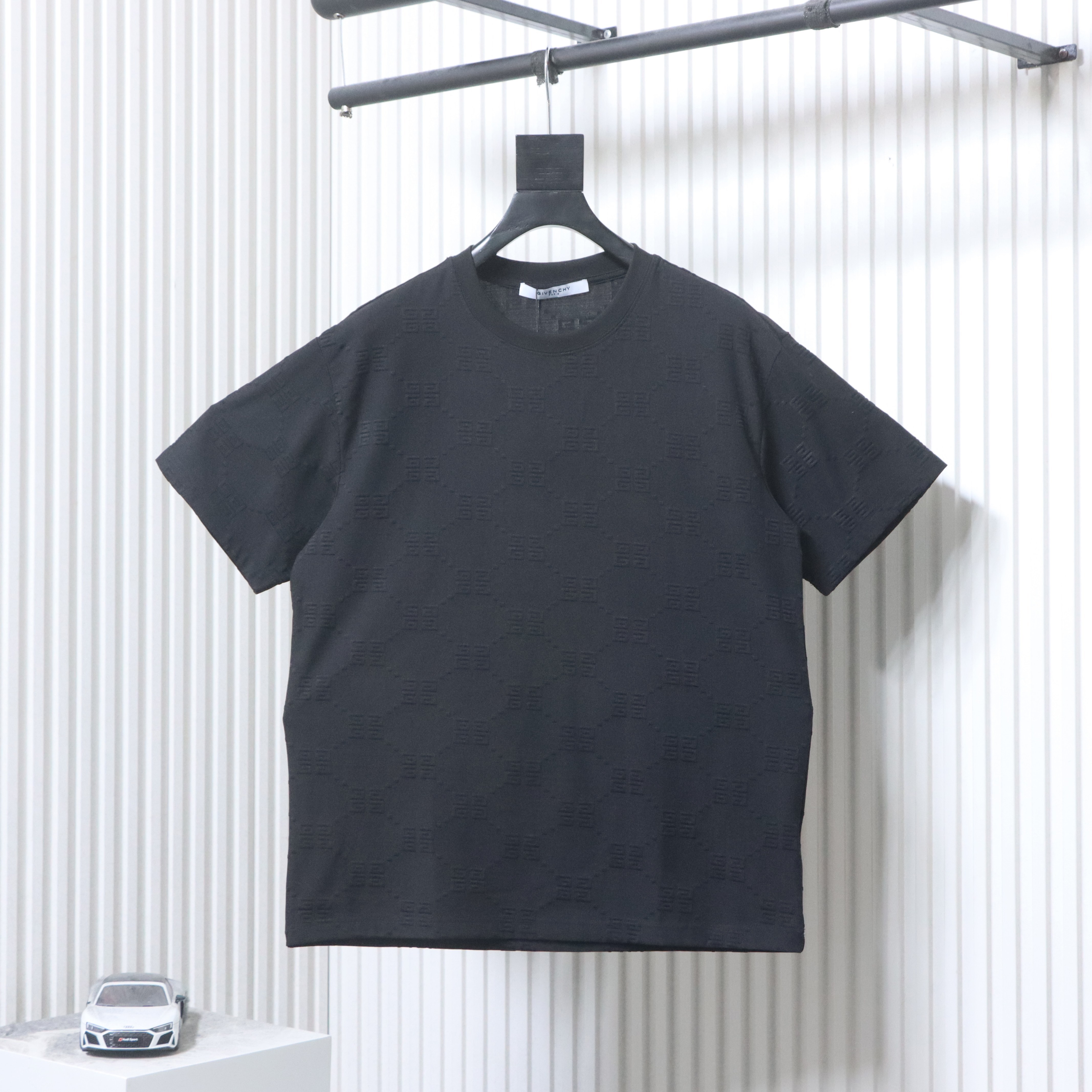 Givenchy 26SS Allover Monogram Jacquard Short Sleeve T-Shirt Style 4