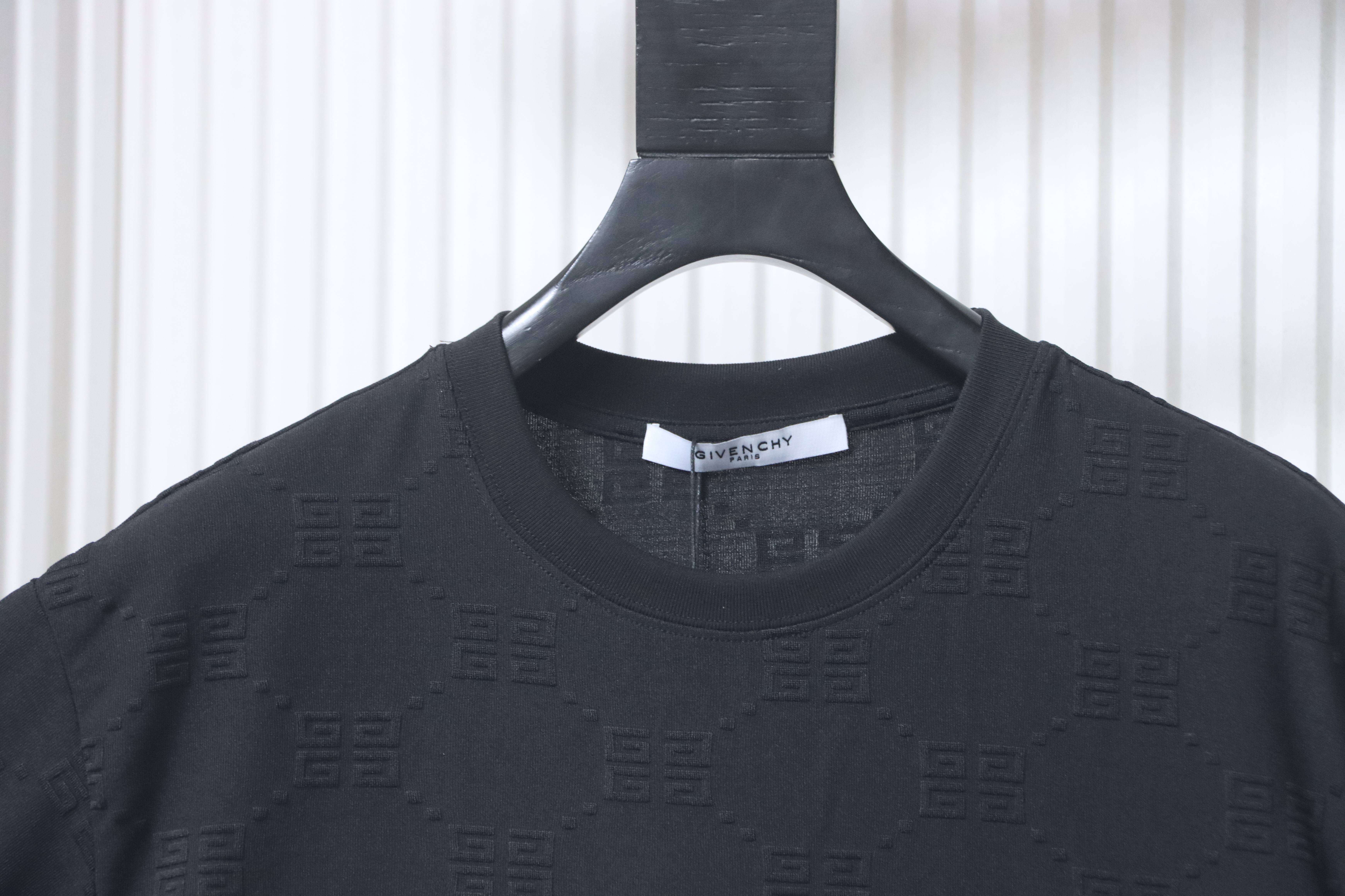 Givenchy 26SS Allover Monogram Jacquard Short Sleeve T-Shirt Style 4
