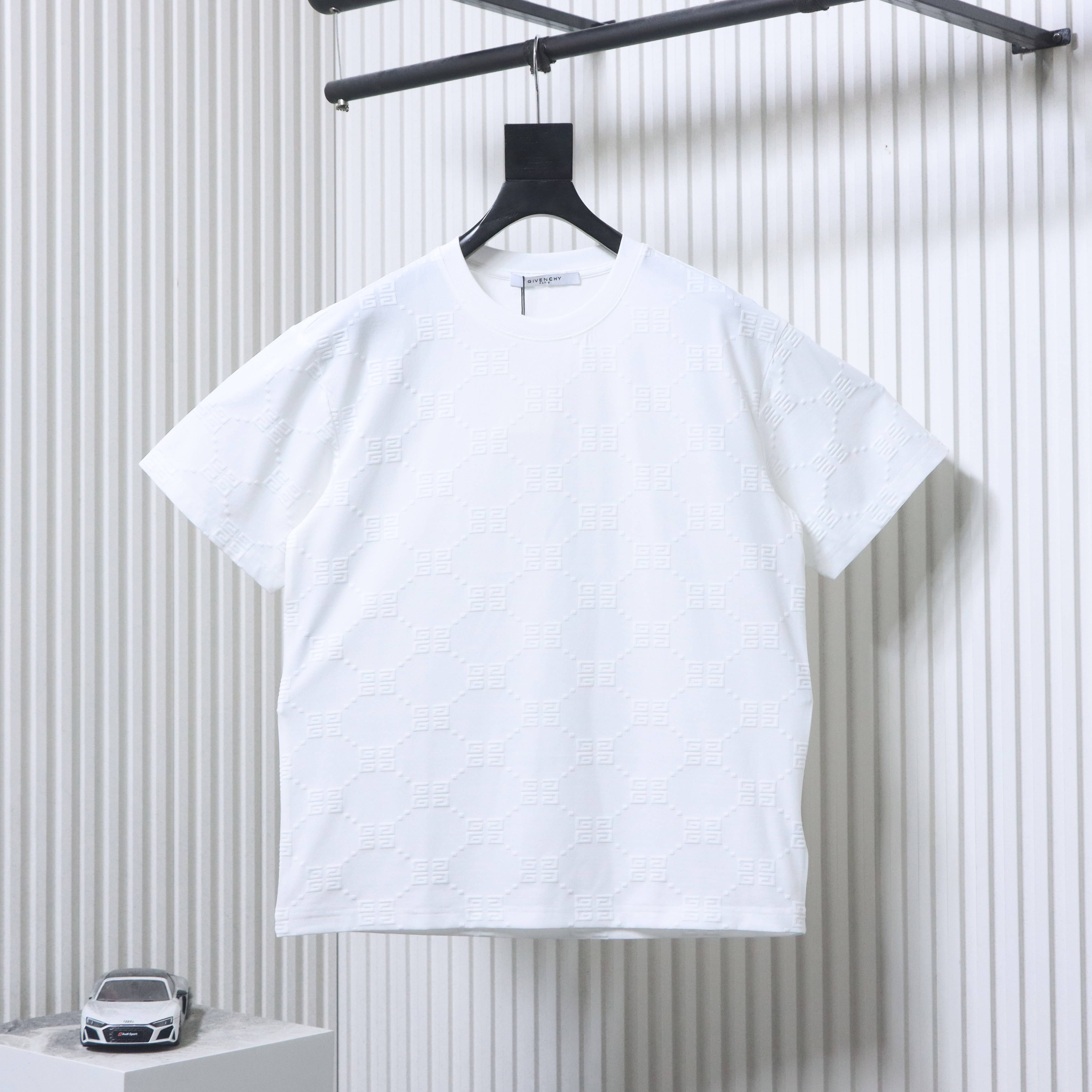 Givenchy 26SS Allover Monogram Jacquard Short Sleeve T-Shirt Style 5
