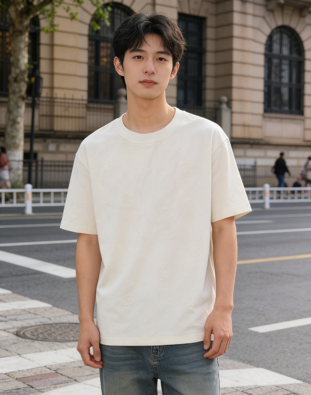 Givenchy 26SS Allover Monogram Jacquard Short Sleeve T-Shirt Style 5