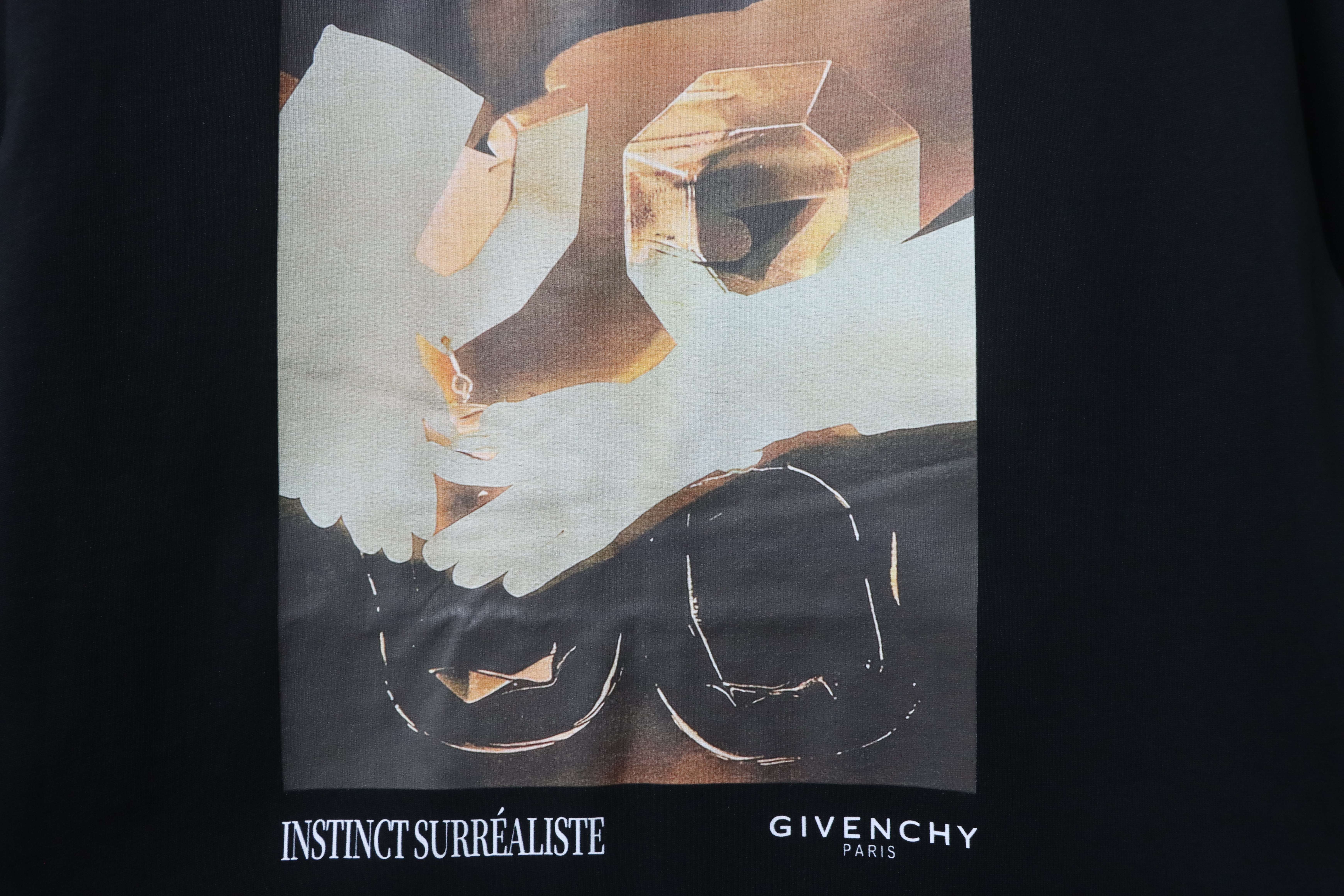 Givenchy 26SS Graphic Print Crewneck Short Sleeve T-Shirt Style 1